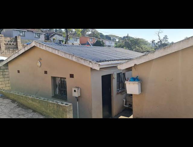 2 BEDROOM HOUSE FOR SALE IN KWAMAKUTHA